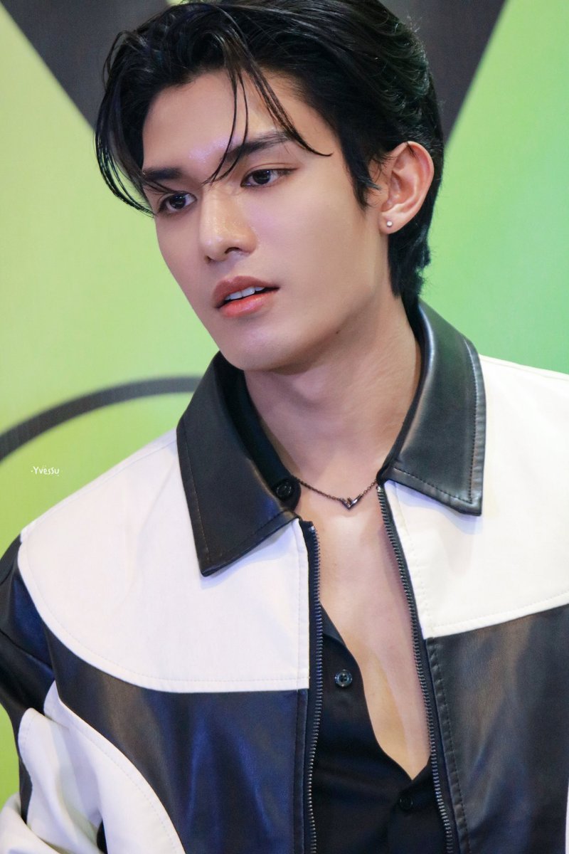 YvesSu_'s tweet image. หล่อไกลถึงสระบุรีเลยจ่ะ ❕

#DevyXNet 
@netsiraphop ~ #netsiraphop ◡̎✧