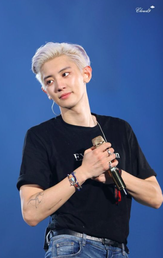 AboutMusicYT's tweet image. EXO's Chanyeol will reportedly release his solo debut album in August.