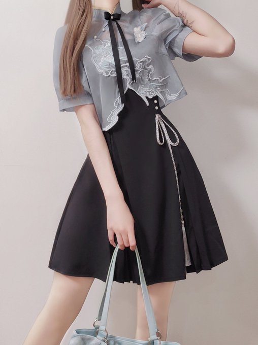 LilyBlack_shop's tweet photo. 透け感がかわいいチャイナコーデ🩵💜 https://t.co/8lvnawYm2r