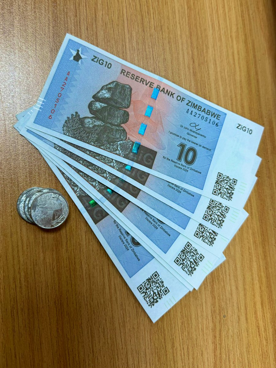 遂に手に入れたジンバブエ🇿🇼の現行通貨 「ジンバブエゴールド」  紙幣にQRコードが付いてる超斬新な新紙幣ですが全く流通していません。地元の人が使っている場面も一度も見ませんでした。紙になった古い紙幣より手に入れるのが難しいという面白すぎる ジンバブエゴールド ...