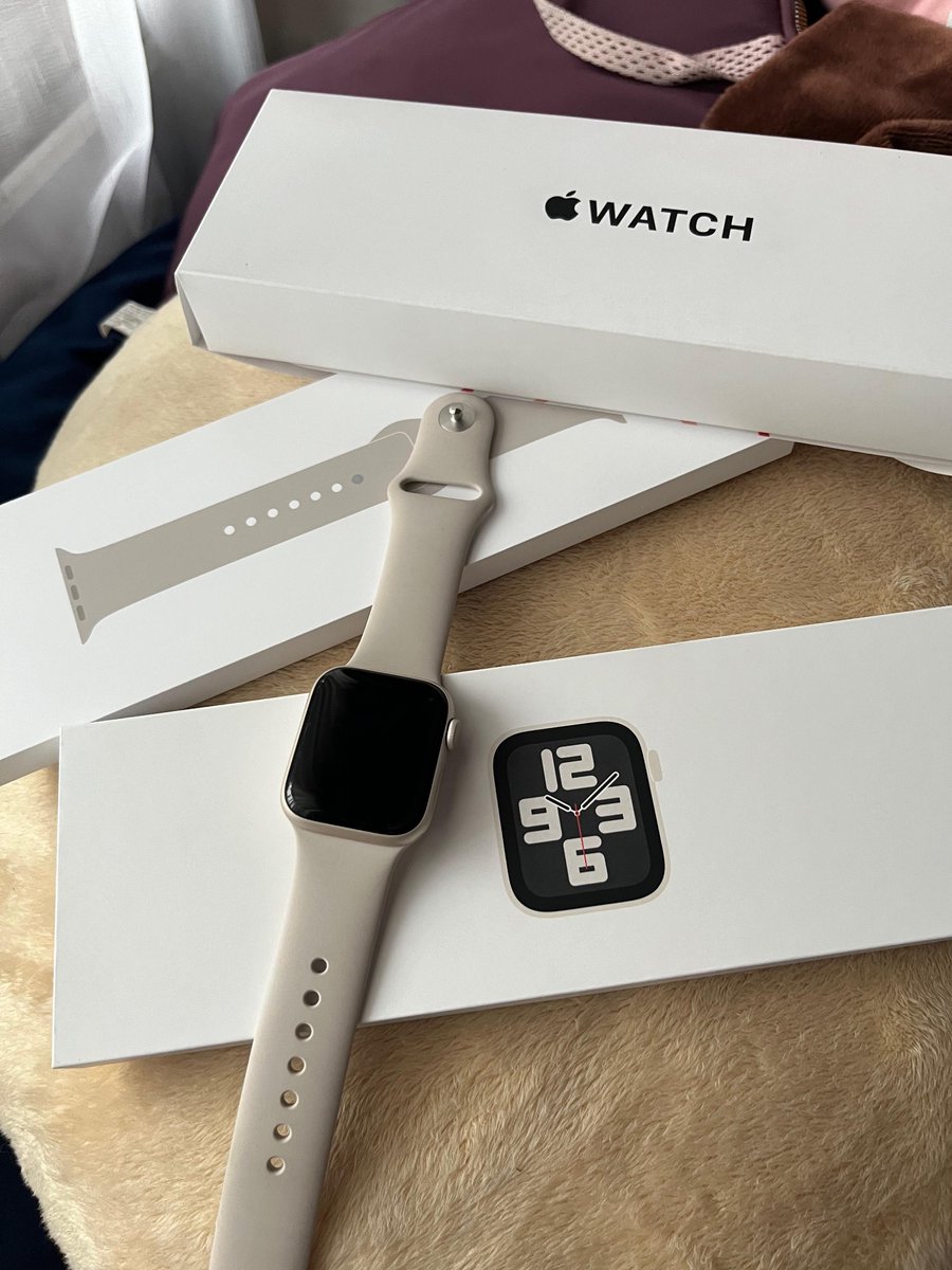 sl_slesle's tweet photo. @ezash #KhilafClubJuli

Apple Watch SE GEN 2 40 MM Preloved - Jakarta
Purchase di Digimap May 2024. Warranty Digimap Official aktif sampai May 2025.
Kondisi mulus minim pemakaian 

-> Magnetic charger cable
-> Strap Sports Band Starlight
-> Unit Watch
-> Box 
IDR 3,69mio https://t.co/USm1WnyAMC