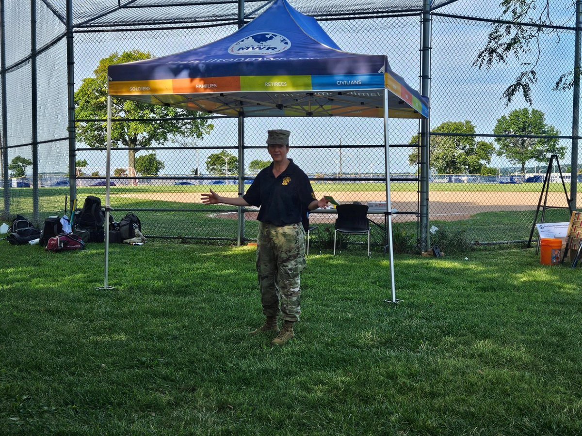 NYPDLegion460's tweet image. Annual First Responders Softball Tournament at #FortHamilton with teams from #NYPD #FDNY and @USArmy Garrison.