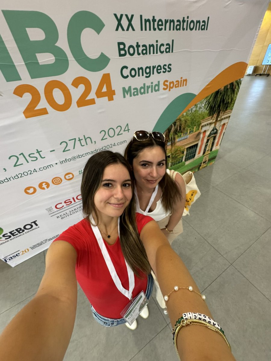 t_mustacchio's tweet photo. Thank you #IBC2024 not only for allowing me to give a talk on my PhD work but also for the opportunity to visit Madrid (and celebrate my birthday in Spain) 🌱🌸🇪🇸 https://t.co/eOClWmT5jE