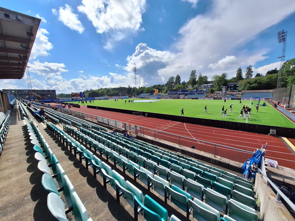 niek92jansen's tweet photo. Nadderud Stadion, Bekkestua 📍🇳🇴
Mooi op tijd voor @Stabaek 🆚️ @MossFK1906 in de @obosligaen.
De aanbouw van een nieuw stadion is aan de gang 🏟️
#Stabaek #StabaekIF https://t.co/bhr15m5yvU