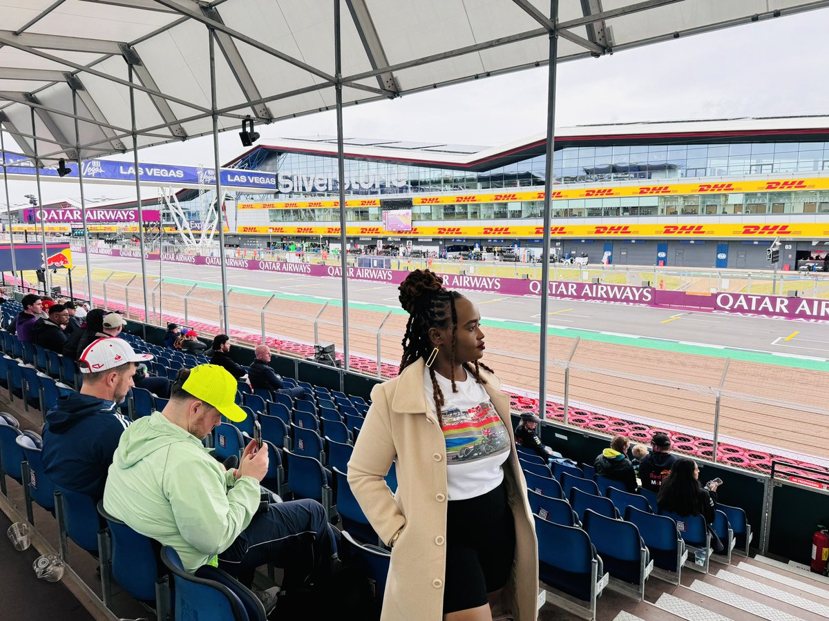 dragon fire tweet media