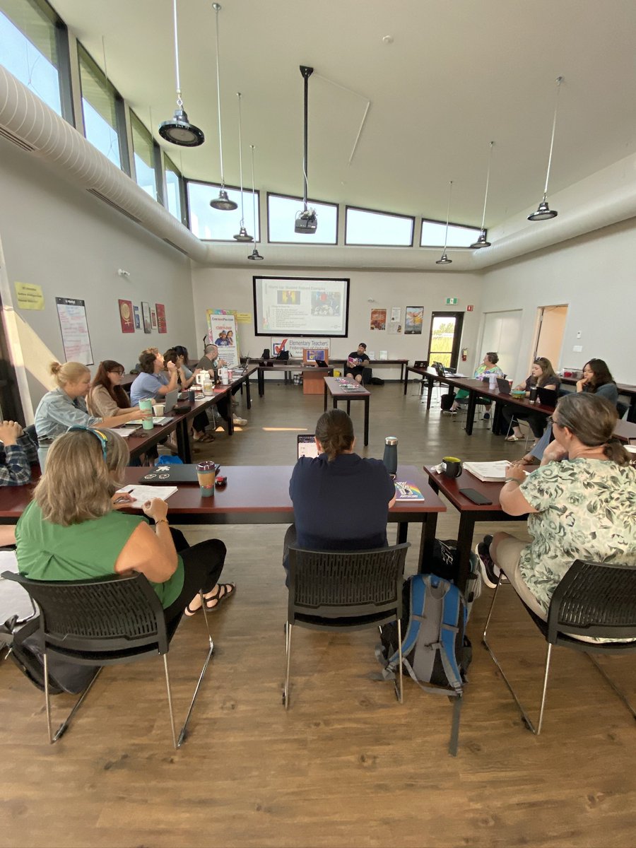 PavWander's tweet photo. Just wrapped up our 3-day #ETFOSA course on Digital Literacy: Student Led Podcasting @ETFONiagara, and it could not have gone better. 

✅ We started off discussiing the changing hierarchy of literacy &amp; importance/need for oral storytelling, in the classroom setting (1) https://t.co/wpqDp6umly