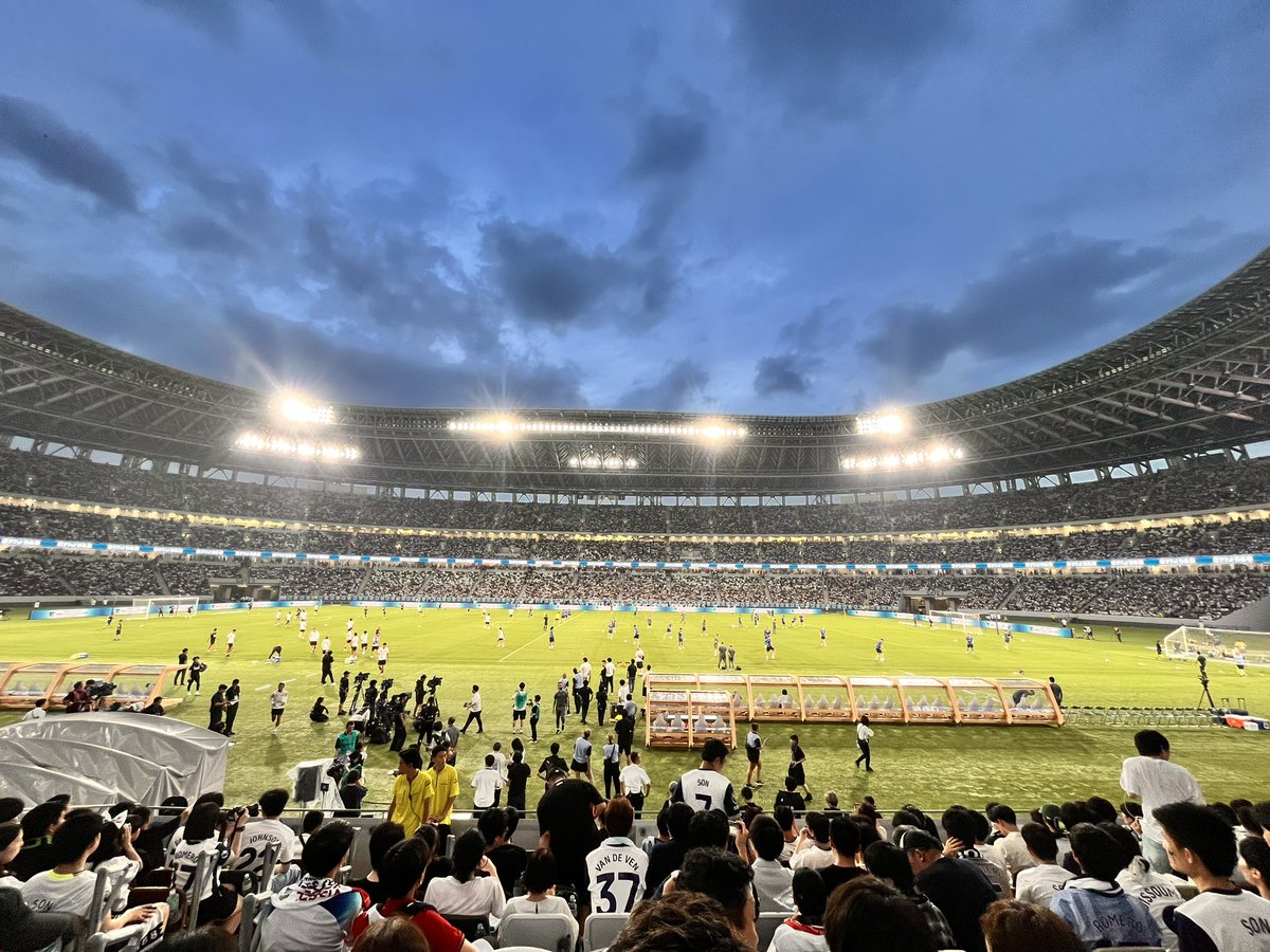 yucci411's tweet photo. 久々に生でBossのサッカーを見れて刺激をもらえた。
僕はこのサッカーがやっぱり好きだ！
#Boss
#マリノスファミリー
#アタッキングフットボール
#刺激
#気絶
#昇天 https://t.co/2V8uqd6rlm