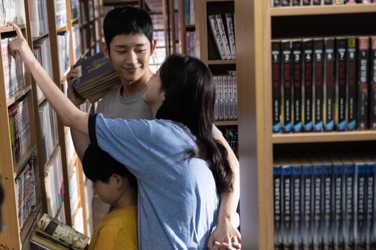 4fuce's tweet image. Tune in for Love