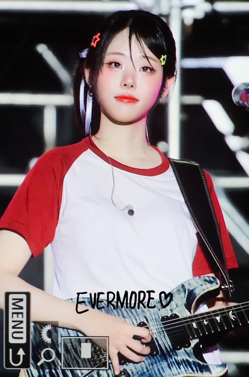 240727

여름 감기에 걸려서 병원을 찾았는데 장나영 미모에 대한 저항력이 떨어져서 그렇다네요..

#QWER #hina #히나 #냥뇽녕냥 #장나영
@hapycb https://t.co/R30tPbhtj1