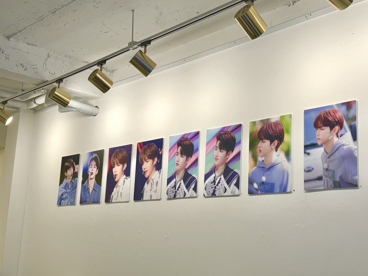 #하오를만나

진~~~짜 하나부터 열까지 너무너무 기엽따…
사진도 너무너무 예뻐서 구냥 카페 다들고올뻔😻
구리거 여우판다너구리 고르기 너무너무 어려워써허..