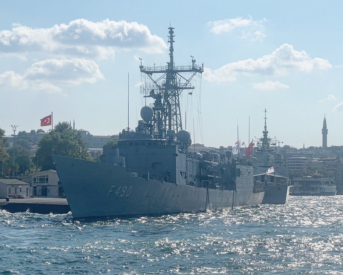 SerhatGuvenc's tweet photo. TCG Gaziantep F490. Şükür kavuşturana/Turkish Navy F490 TCG Gaziantep. Long time, no see. #snmg2 #tcggaziantep #f490tcggaziantep #denizkuvvetleri #turkishnavy #gabyasinifi #oliverhazardperry #frigate #firkateyn #gonavy https://t.co/be9TEQjfU2