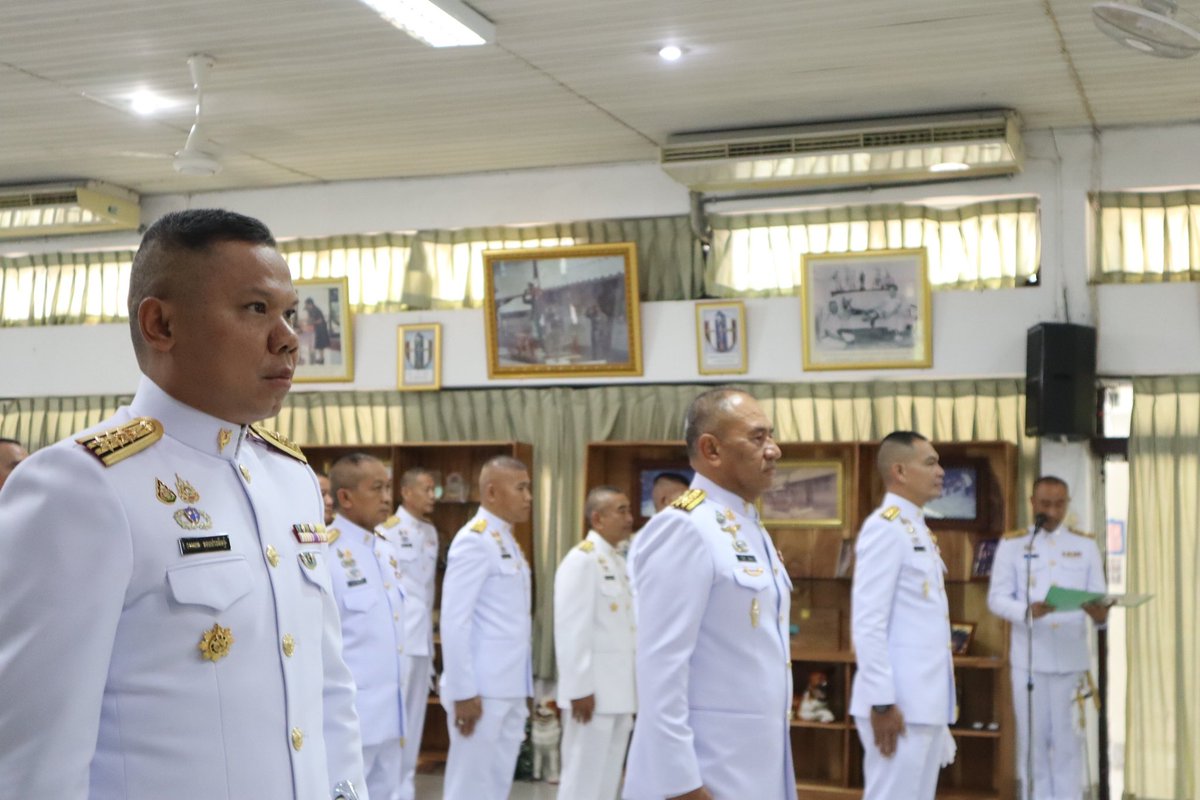 Wardog0448_18's tweet photo. วันศุกร์ที่ 26 ก.ค. 67 

     พ.อ. อรรณพ ชอบประดิษฐ์ รอง ผบ.ศสท.ฯ เป็นผู้แทน ผบ.ศสท.ฯ นํากําลังพล ศสท.กส.ทบ. กล่าวถวายราชสดุดี ถวายพระพรชัยมงคล กล่าวถวายสัตย์ปฏิญาณ และลงนามถวายพระพรเนื่องในโอกาสมหามงคลเฉลิมพระชนมพรรษา 6 รอบ 72 พรรษา 28 กรกฎาคม 2567

#ทรงพระเจริญ #72พรรษา https://t.co/Gua6AJfnB6