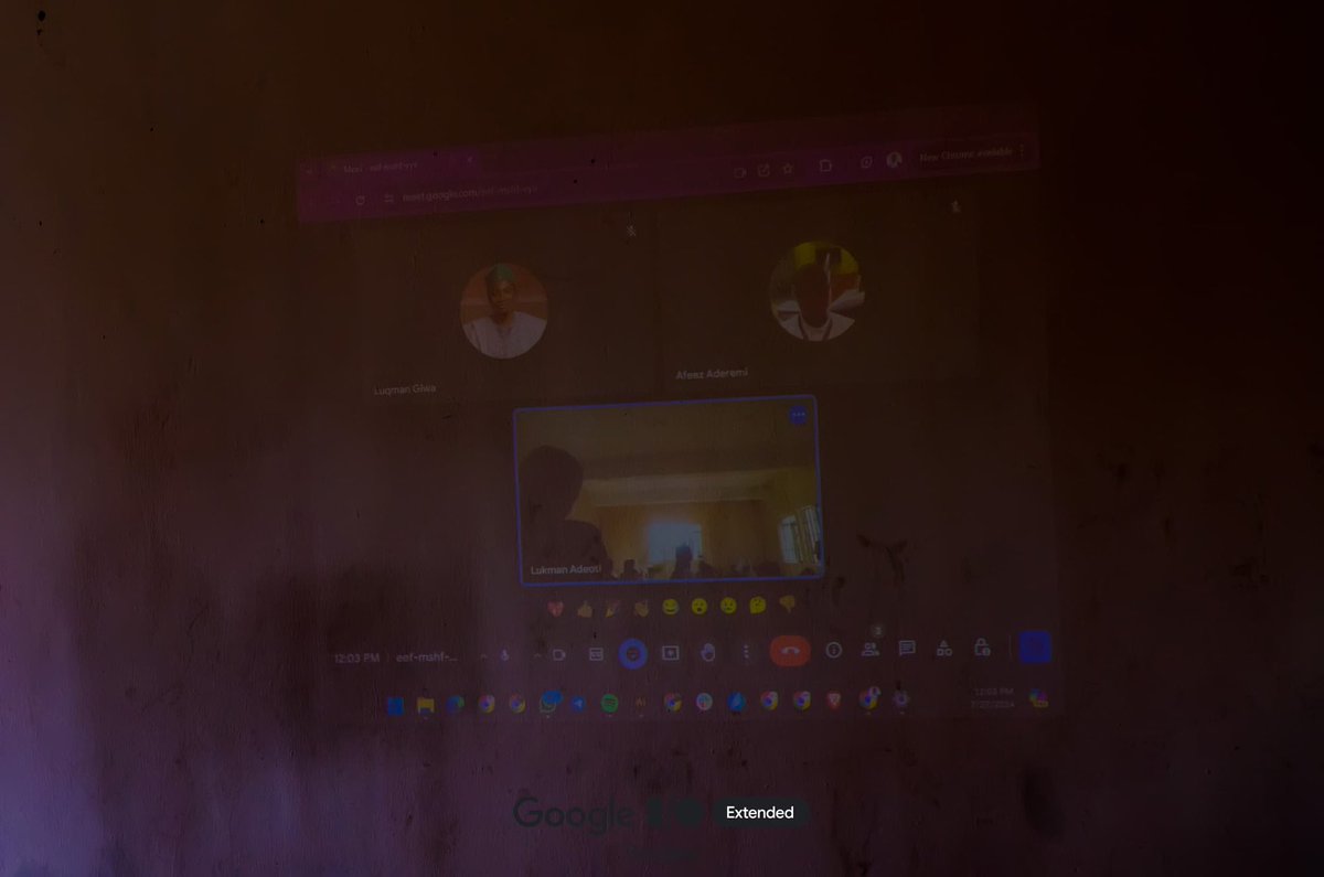 alhglo01's tweet image. I was at  @gdgosogbo Google/O Extended program virtually. Thanks for having me onboard teams. #OsunTech
