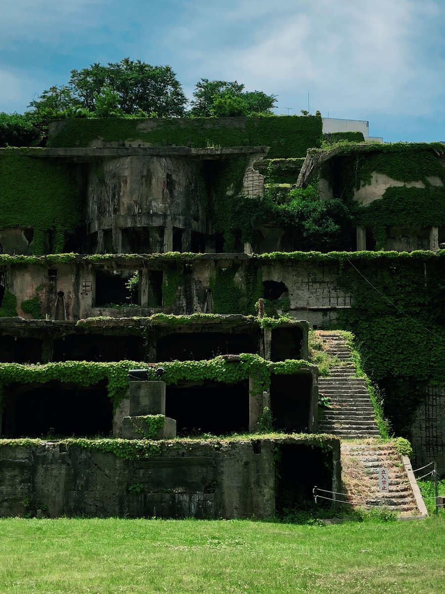 8010Teardrop's tweet image. 佐渡島の遺構群