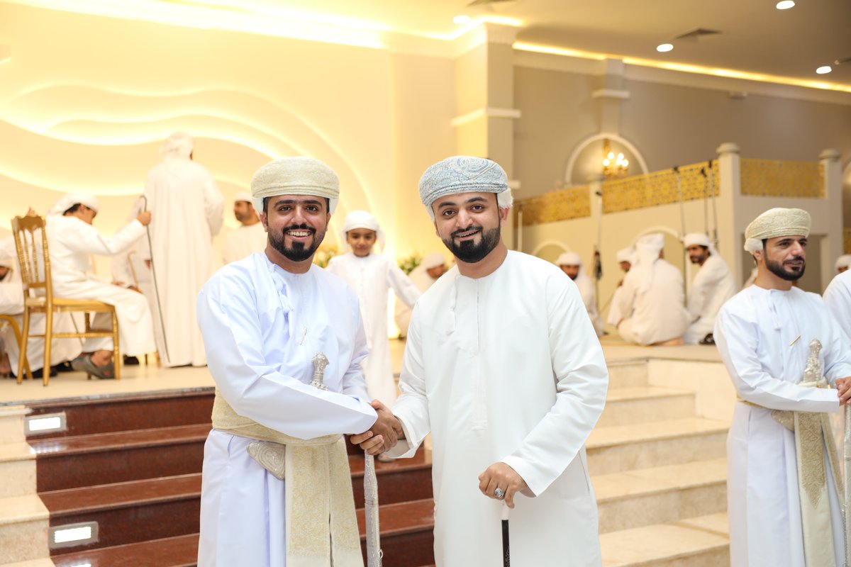 m95alp's tweet photo. بارك الله لكما وبارك عليكما وجمع بينكما في خير 
صديقي العزيز واخي الكريم حمد @20zo0 
اسأل الله العظيم بمنه وكرمه ان يرزقك السعادة في الدارين وان يرزقك الذرية الطيبة https://t.co/qR3up8tdPA