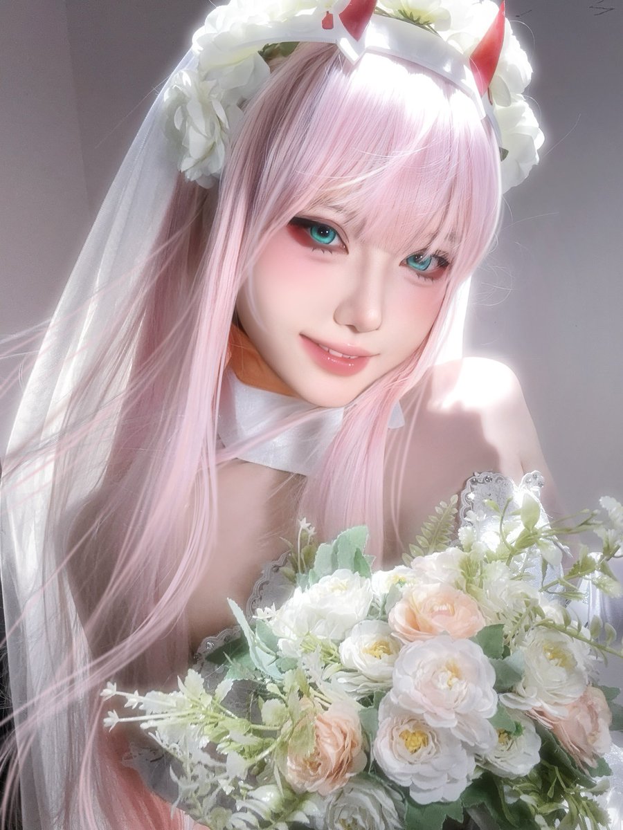 Manamiboki's tweet photo. Darling！

#darlinginthefranxx 
#ゼロツー
#コスプレ https://t.co/eBAbEg2ZDG