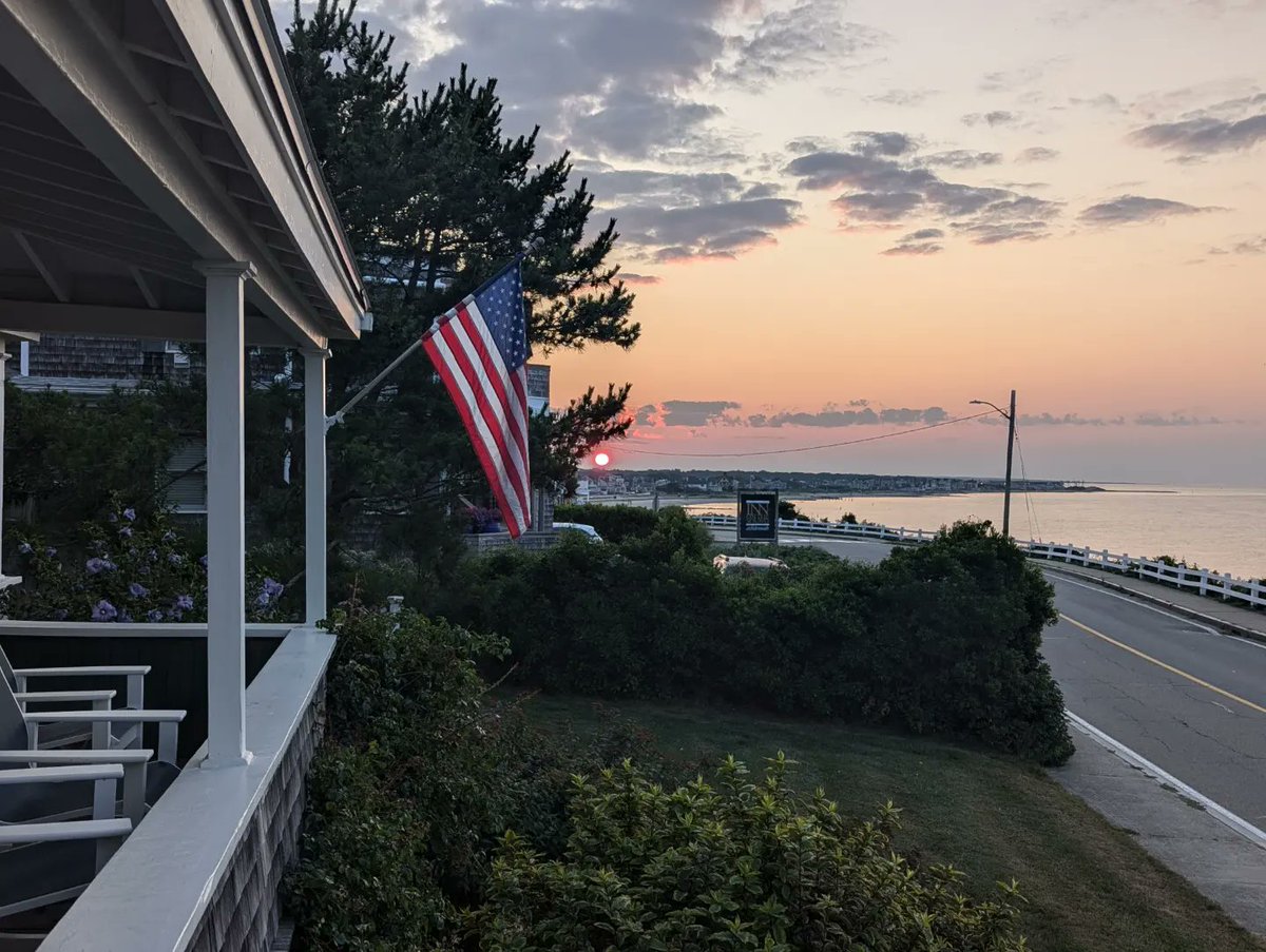 Good morning, Falmouth, Mass.! Good to see you again! #sunrise