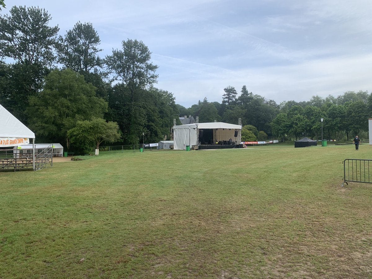 chrisbourles's tweet image. Site de Tronjoly à Gourin , ce week-end Fête de la crêpe ⁦@Startijenn⁩ ⁦@SonerienDU⁩ #Digabestr #Fleuves…. #festnoz #festdeiz ⁦@MorbihanTourism⁩ ⁦@regionbretagne⁩