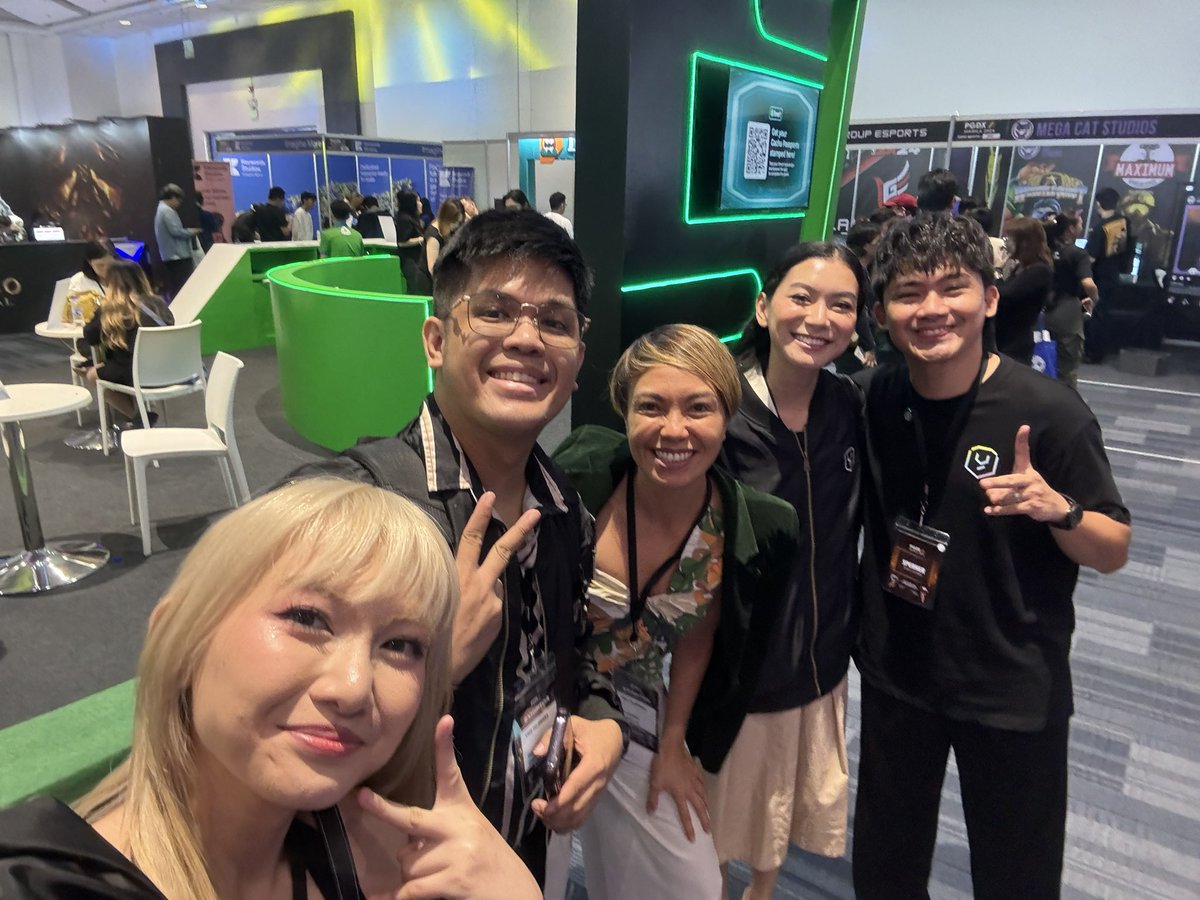 Stephy tweet media