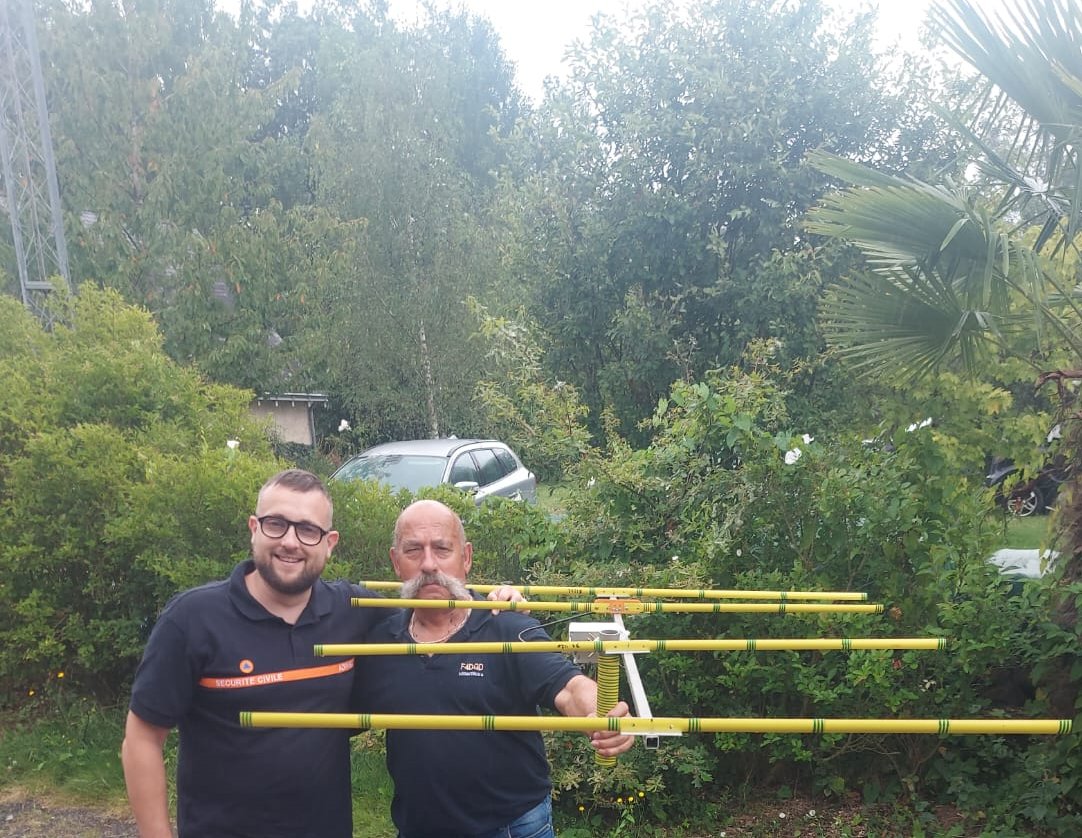 49Adrasec's tweet photo. #seccivilefrance , #prefet49, #fnrasec Vendredi matin l'Adrasec49 a procédé à un exercice de recherche de balise en répétition du SAREX 49 2024 https://t.co/l7lt9eDqkV