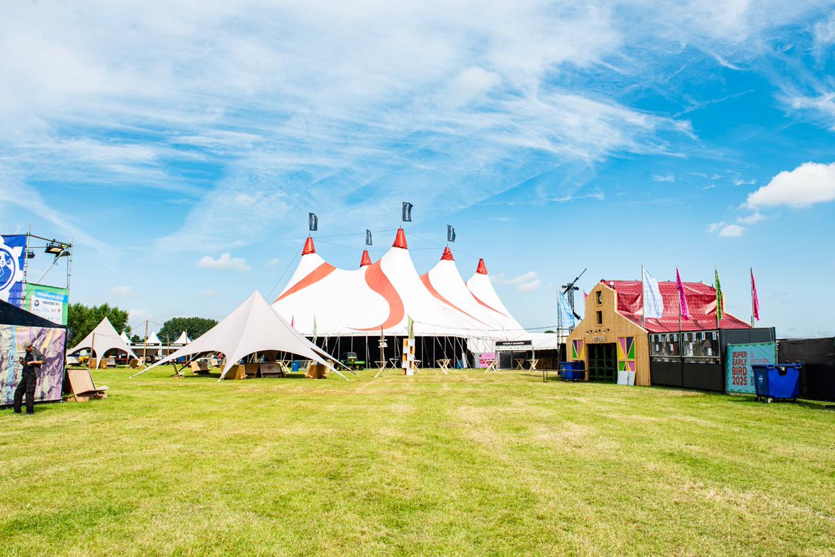 Doors open: WeitjeRock trakteert de eerste 200 bezoekers op een consumptie! #10jaarWR #rock #WR2024