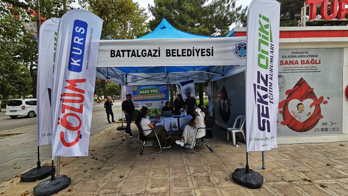Doğru tercih, mutlu gelecek için tüm gençlerimizi Malatya Park AVM önünde YKS tercihlerinde ücretsiz danışmanlık hizmeti için bekliyoruz.

#AsrınMirasıGeleceğinİnşası