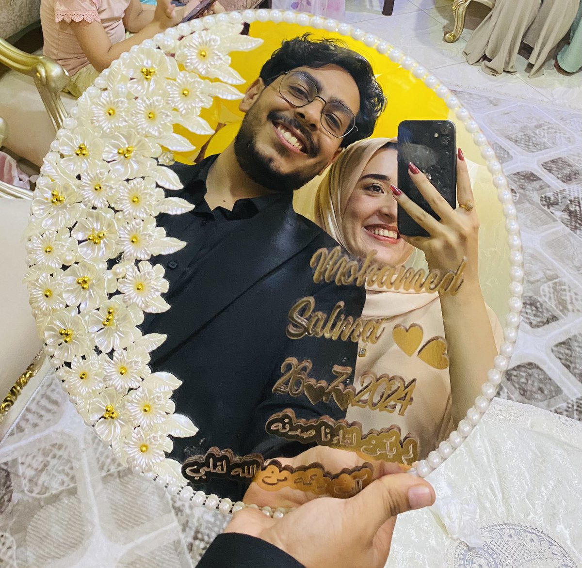 M_hany18899's tweet photo. كل واحد بيبص علي وردته 🌺❤️❤️
بوركت فاتحه العمر بيكي يحبيبه العمر 💍❤️ https://t.co/dMA3CVOgpy
