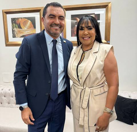 Imprensa política da capital acorda na expectativa do anúncio, a qualquer momento, do apoio do Governador Lelei à pré-campanha de Val Val Furacão.