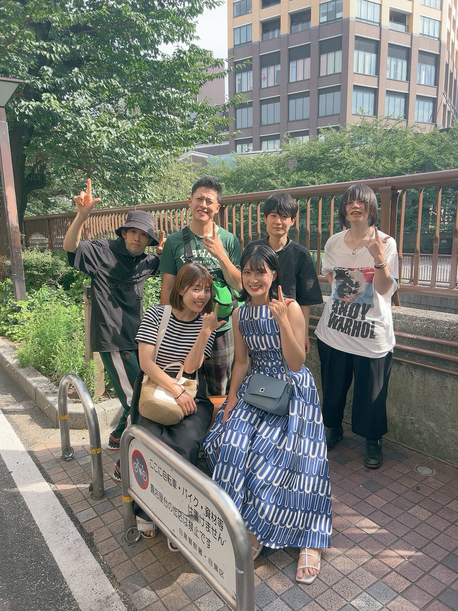spica_at_h's tweet photo. 本日の出演者さんと📸✨
書ききれないので、ALTに皆様への感謝の気持ちを書きました🤭
中目黒Sparkjoyのスタッフさんも優しく臨機応変に対応してくださりありがとうございました!!最高の一日でした!!!
#すぴかあっとひきがたり
#ですよ。#ぐずまにあ #みつつき
#あまねこゆ #ACDM #中目黒Sparkjoy https://t.co/Uj1MKkUUtu