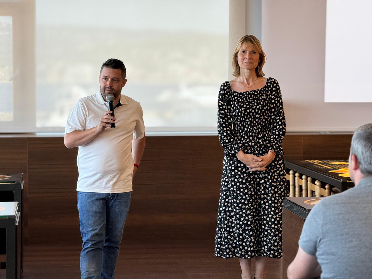 socialistes_cat's tweet image. 🌹 @LluisaMoretSabi, viceprimera secretària del PSC:

“Acabem el curs polític del @PSCComGironines a Palamós, reforçant vincles, reivindicant els valors de la fraternitat i la justícia social, i reafirmant els nostres compromisos amb la ciutadania. Necessitem un PSC fort,…