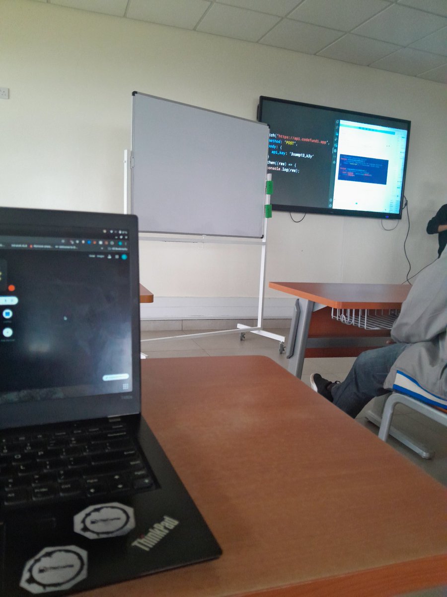 CapwellMurimi's tweet photo. Learning how possible it is to create an infrastructure that generates both text and code  @GDG_Nairobi #GoogleIO https://t.co/UH0f1fQnsx