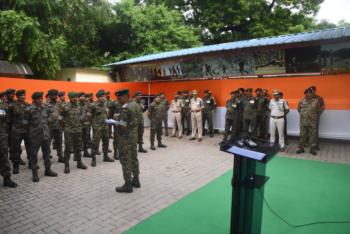 "On the 86th Raising Day of the CRPF, the CoBRA Sector Headquarters celebrated a legacy of valor and service. Senior officers complimented the personnel and their families and distributed sweets on this prestigious occasion."
#CRPF #CRPFRaisingDay #CRPFDay2024