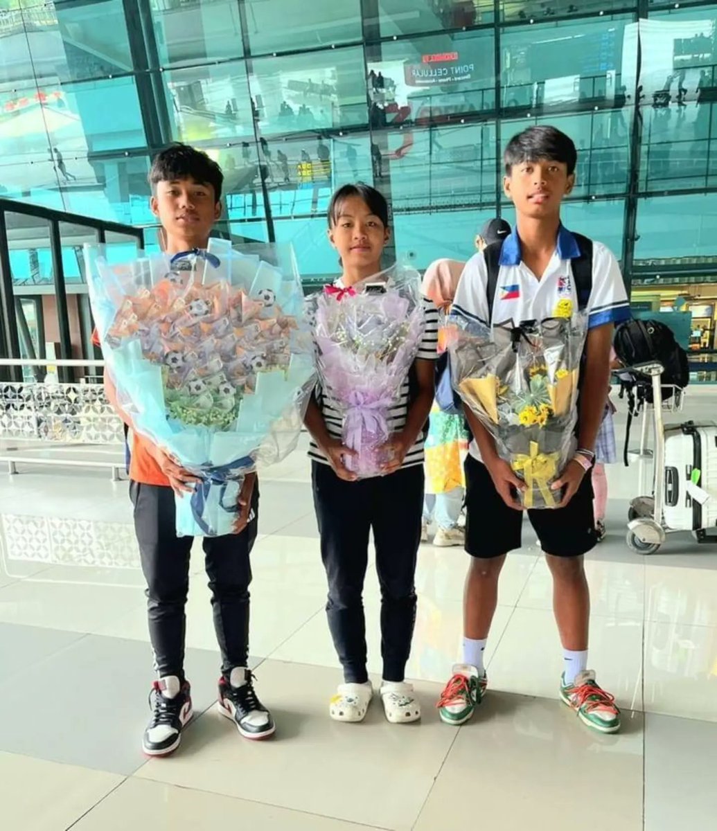 wunderkid_id's tweet photo. #studyabroadtime
#Philippines 

Nafeeza Ayasha Nori (2011/ST) di Gothia Cup 2024:

✔️Pesepakbola Wanita Indonesia Pertama yg Juara Gothia Cup
✔️Pesepakbola Wanita Indonesia Pertama yg Juara di Tim Pria di Gothia Cup https://t.co/ujSskwMccp