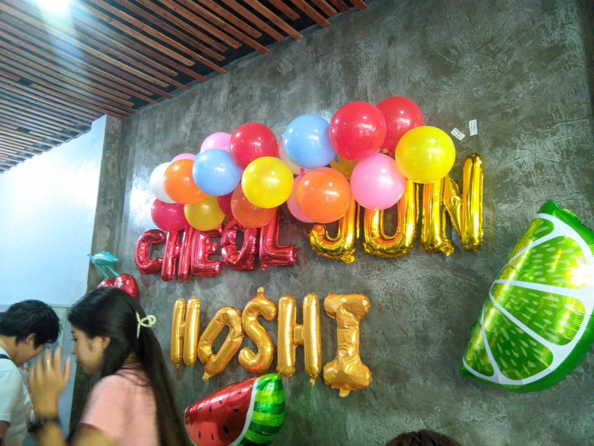 vi011698's tweet photo. as always enjoy na nmn!! 🩷💙thank youu so much svt gsc, always da best!! 🍒🍓🍋🍉 sa uulitin!!! #과일시장SoonHuiWonCheolsFruitMarket https://t.co/hUYlrkVm6P