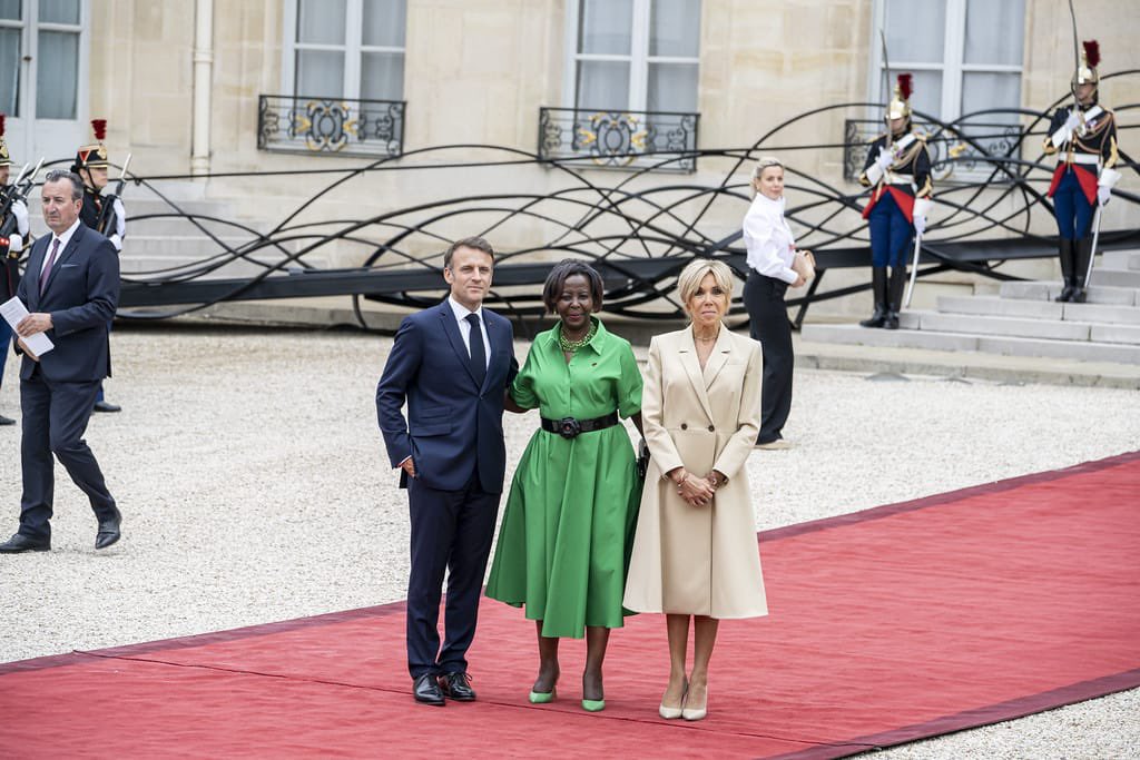 .<a href="/LMushikiwabo/">Louise Mushikiwabo</a> était présente à la cérémonie officielle d'ouverture des Jeux Olympiques, au sein de la délégation officielle. Vive le sport et la diversité francophone ! 

#OIF #JeuxOlympiques  #Francophonie #ParisOlympics2024