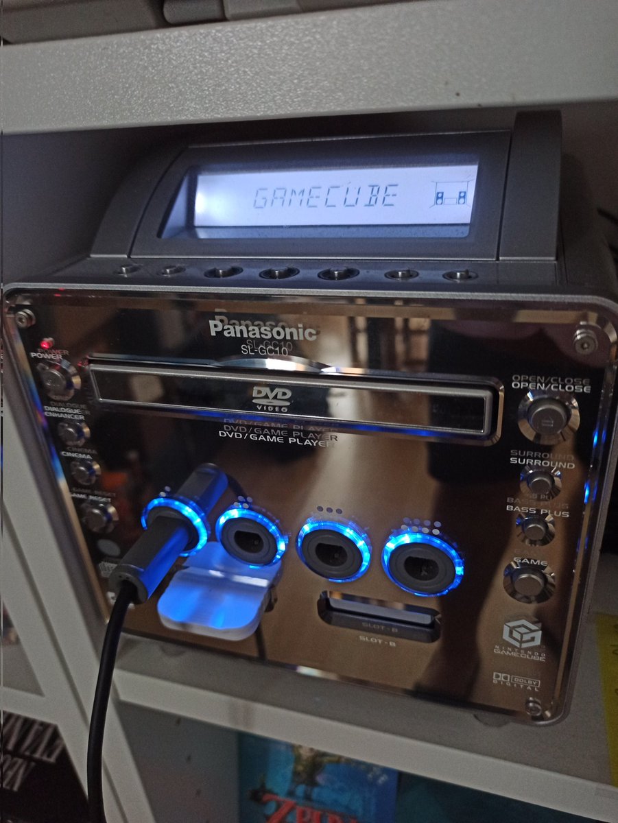 maviedegeek's tweet image. Ce weekend soit je joue à final match tennis soit star fox adventure !
Mais #kunitsugami est bientôt fini 🤔

#PanasonicQ
#CoreGrafx
#XboxSeriesS

Et vous à quoi jouez-vous ?