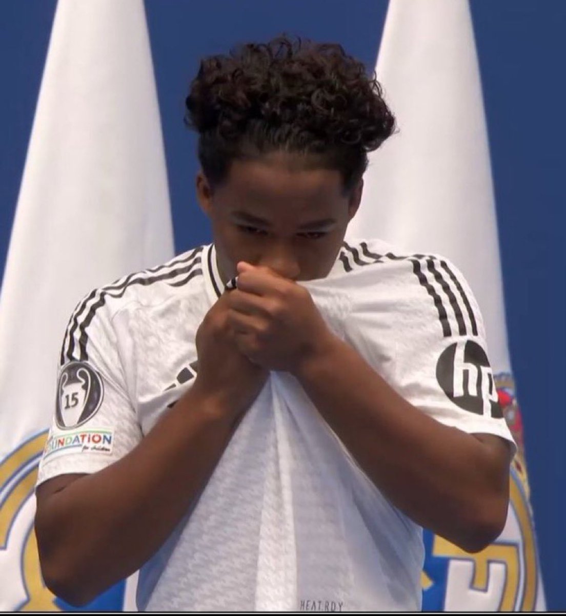 Endrick puro madridismo 🤍