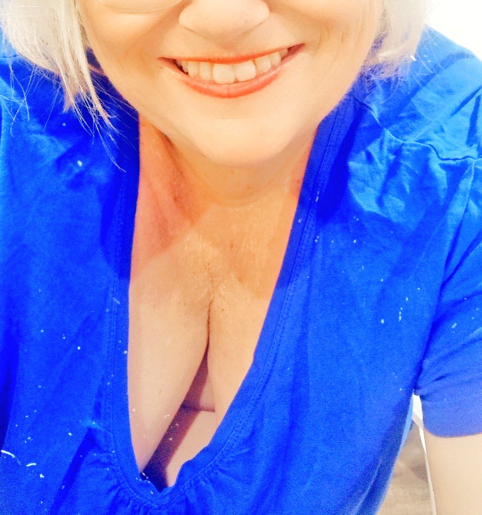brookeredozmum's tweet photo. https://t.co/jtSjL29XEI
 #BBWwives #PlusSize #pawg #onlyfansFree #hotwife #PlussizedWoman #bigassmom 
#PlusSize #plussizeparadise
#plussizebaddies
#bbwappreciation 
#bbwgoddess 
#chubbygirl
#fatgirl #ofbbw
#bbwlove #bbwmilf #bbwmom #plusgonewild https://t.co/9nsokSSbyW