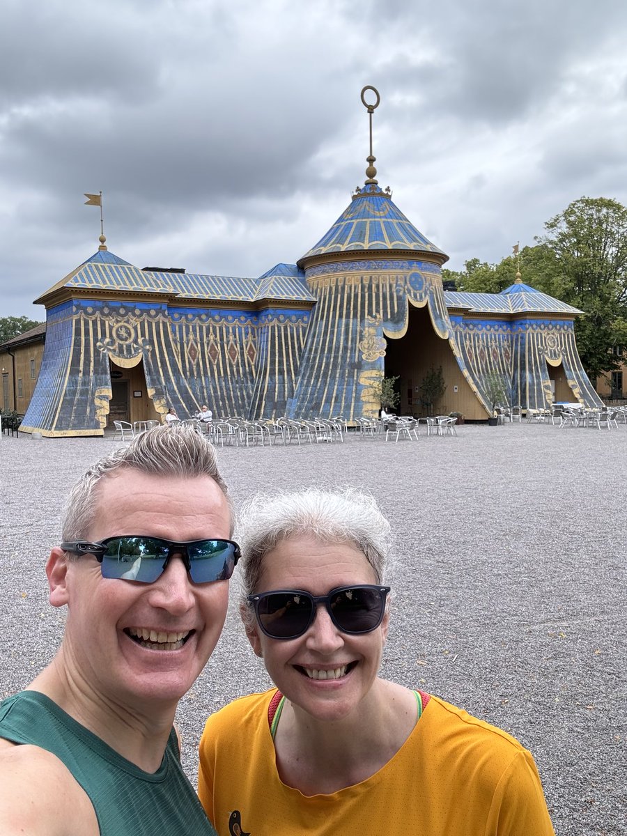 CJ_UK's tweet photo. Haga parkrun 🇸🇪 was a copper tenttastic time for me & @Helly_J_ this morning on the lumpy bumpy Hagaparken course
Tourists from the UK 🇬🇧 Norway 🇳🇴 USA 🇺🇸 Germany 🇩🇪 adding to the total of 145 runners & walkers + a great group of volunteers 🦺🙌🏻
tack så mycket 👏🏻 #parkrunfun https://t.co/WcKkJRUxuj