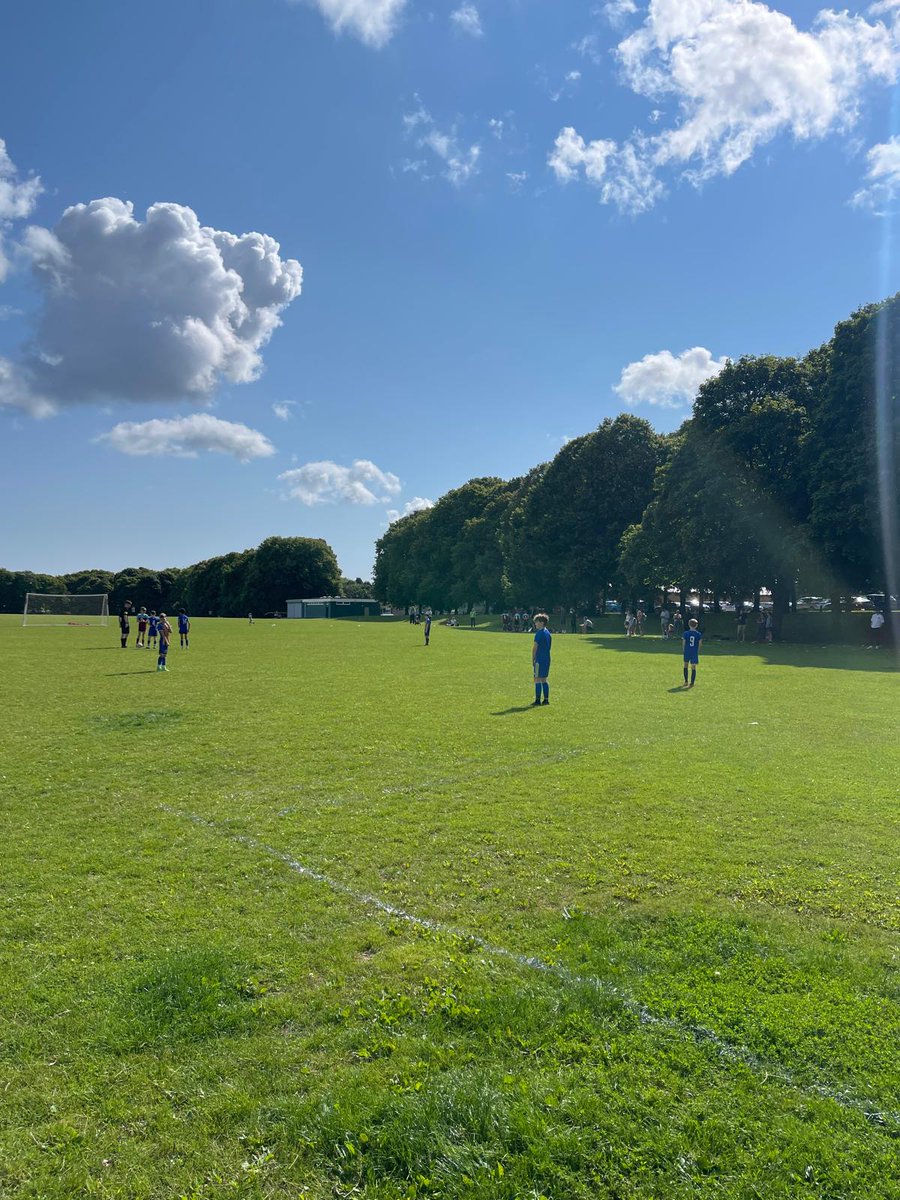 thomasj81569322's tweet photo. Great pre season game for Basingstoke Under 11s VS @FarnhamTownFC U11s Basingstoke FC U11s won 7-1. Great game. Great performance on and off the ball. Up the stoke
@bencook08 @btfc_academy  
💛💙 https://t.co/YGAycU4NYS