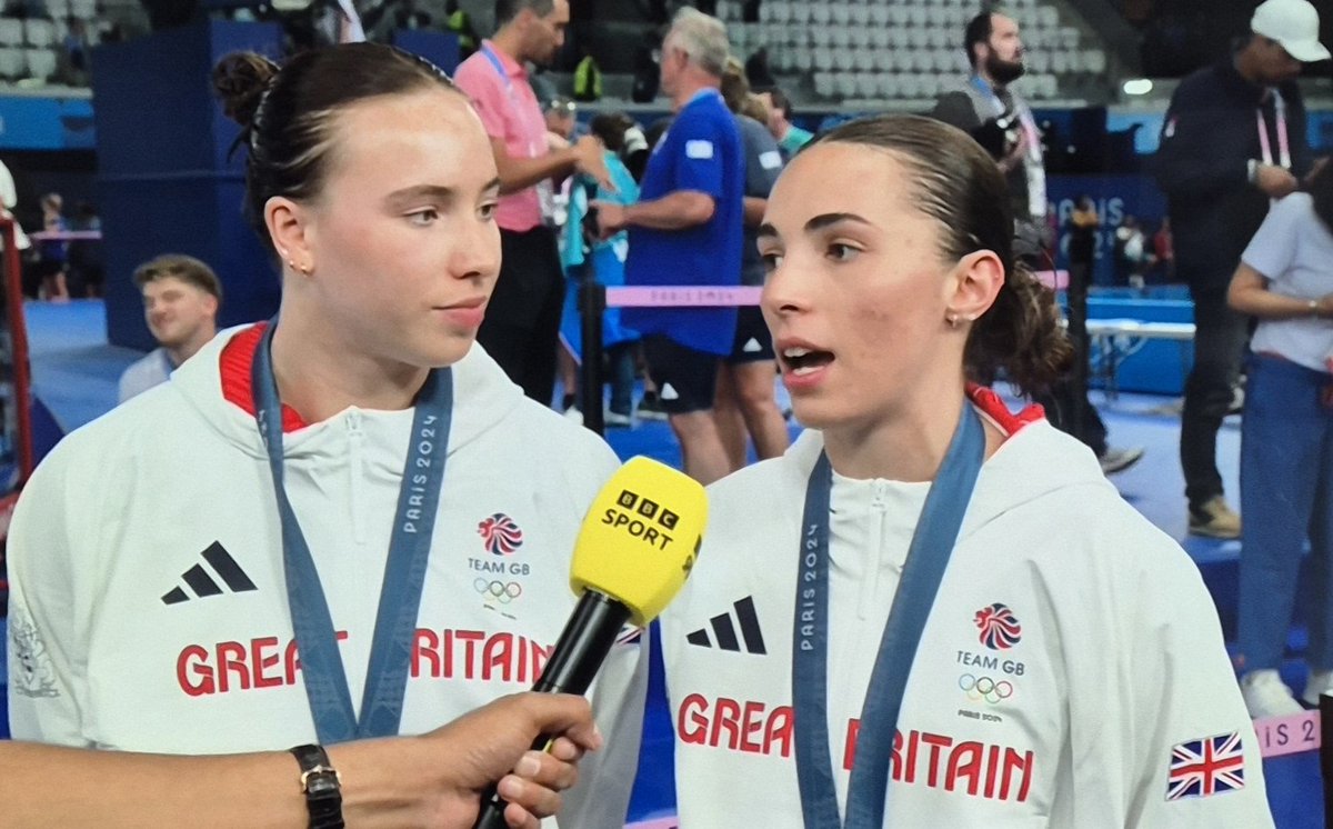 @scarlettmewjensen wins Olympic Bronze in women's 3m synchro diving - a month after fracturing her back. As you do.... #hardasnails #Olympian #belief #dedication