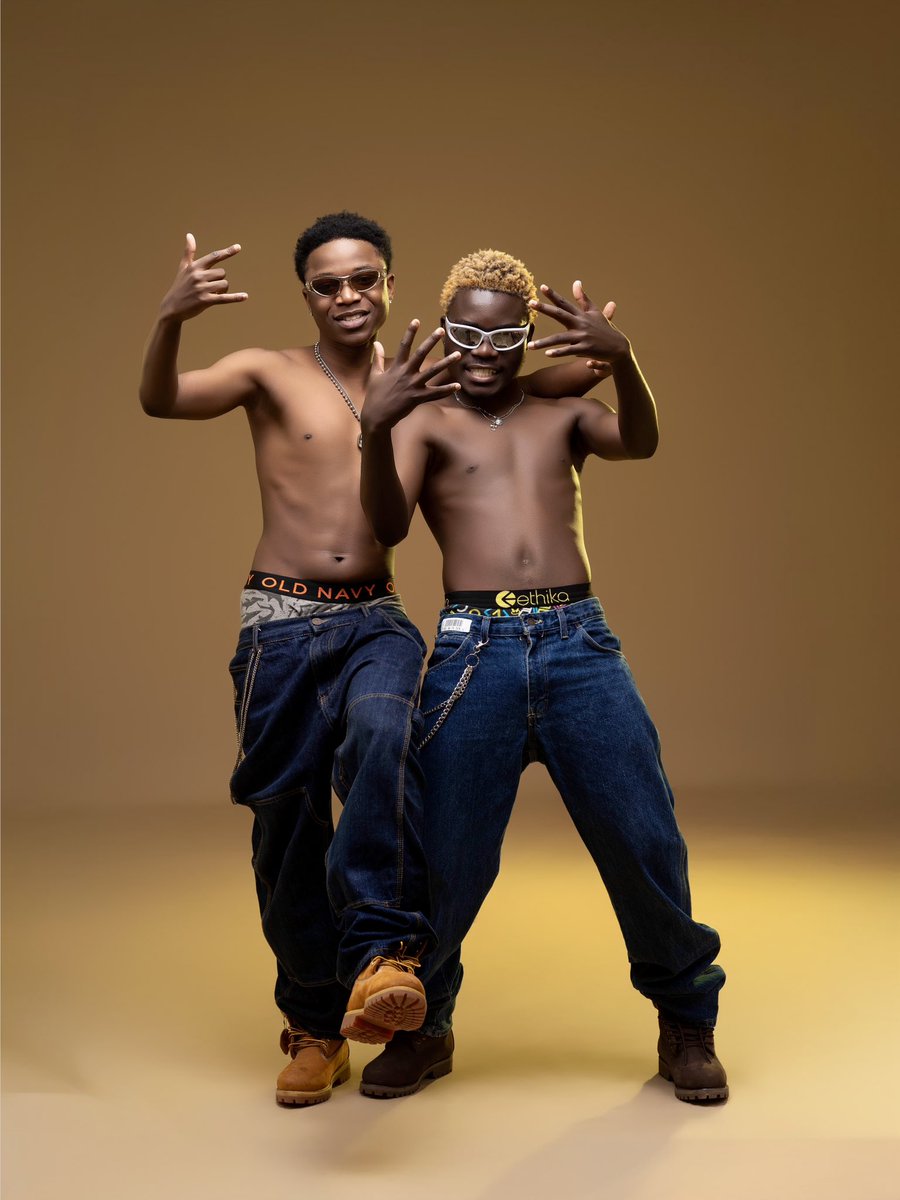 Aidfest_madness's tweet photo. We have been cooking and we are ready to serve you guys some good music 
EP DROPS on the 14th of AUGUST 
save the date and please Retweet ❤️ https://t.co/B7f8Sc7b3s