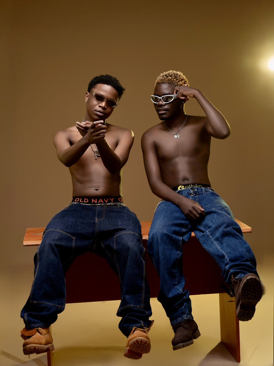 Aidfest_madness's tweet photo. We have been cooking and we are ready to serve you guys some good music 
EP DROPS on the 14th of AUGUST 
save the date and please Retweet ❤️ https://t.co/B7f8Sc7b3s