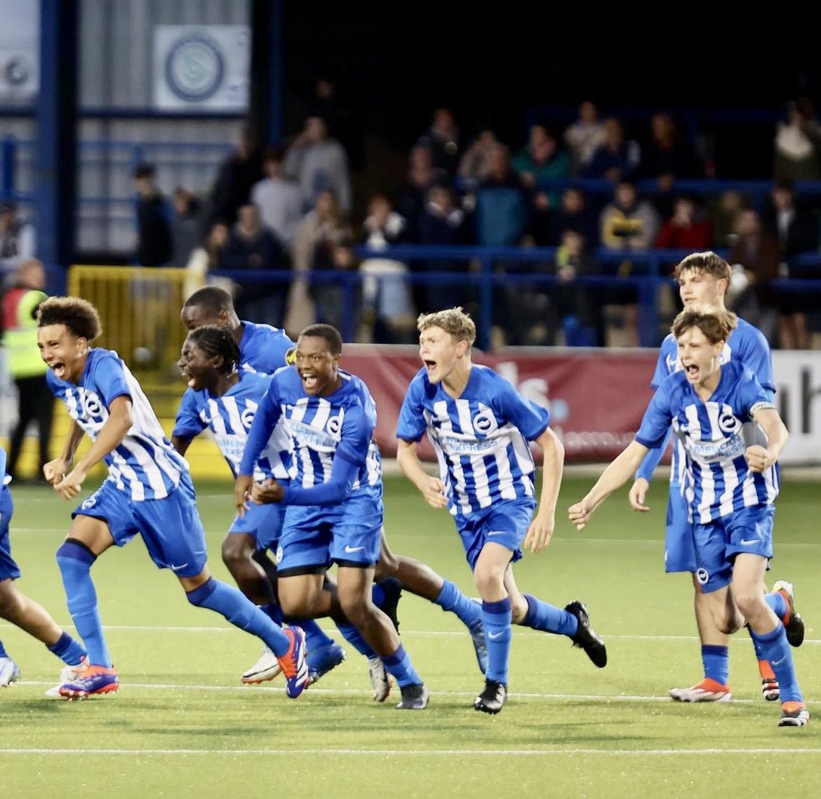 Murray Jones tweet media