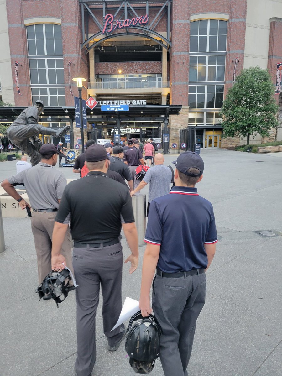 reffswife's tweet photo. Early call time. @LoganLott51 https://t.co/mZFB053vlk