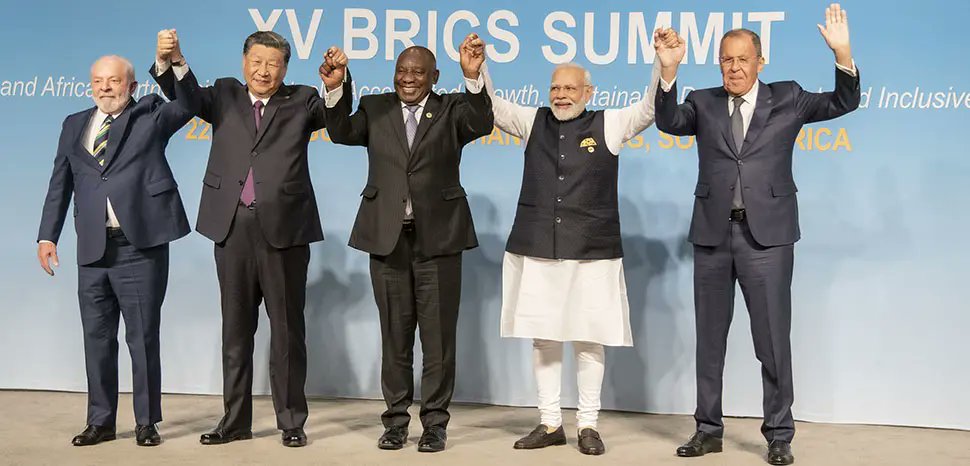 CGMeifangZhang's tweet photo. BRICS Officially Announces Financial System Similar to SWIFT https://t.co/IletARqo8V