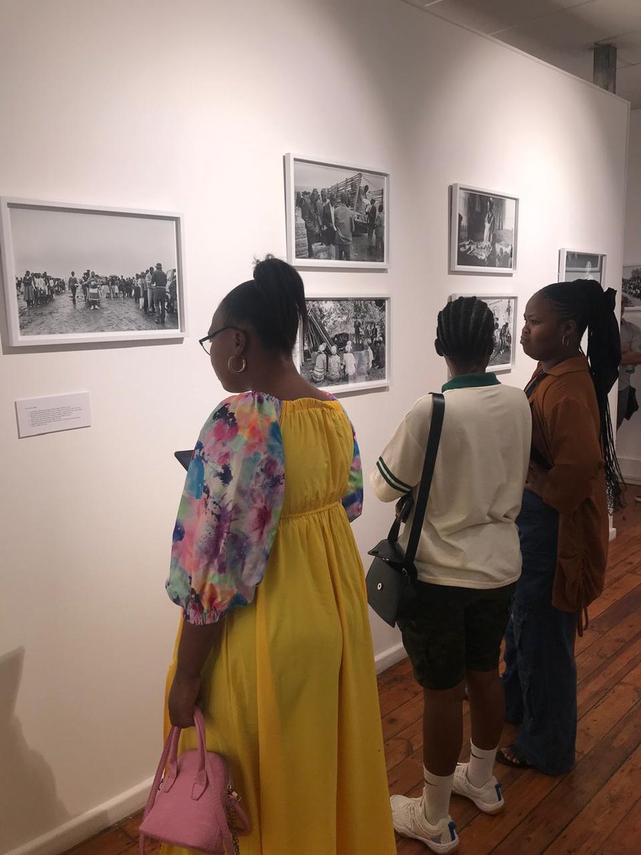 AmandaMbambo7's tweet photo. Award winning documentary photographer Cedric Nunn hosted an art exhibition at the Durban University of Technology (DUT) City Campus. The exhibition featured a variety of photographs from his archive, which was compiled during his travels across the African continent. https://t.co/Vn1NFkGLpI