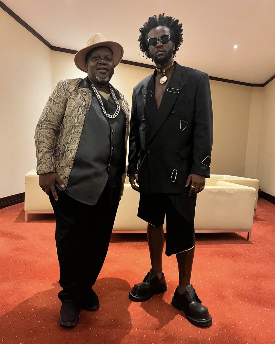 DanielLuckiest's tweet photo. SWANGZ got talent but this guy Elijah Kitaka is another beast 💗, Thanks #Iryn for the #TimelessExperience #swangz https://t.co/4tpoq4BYYL