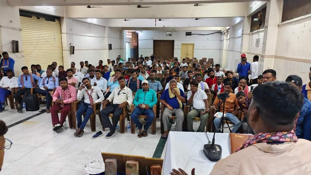 Kamalwalia_'s tweet photo. भारत देश के साथ-साथ आज #नेपाल #देश में भी
 भीम आर्मी के संस्थापक वह आजाद समाज पार्टी काशीराम के 
राष्ट्रीय अध्यक्ष एडवोकेट चंद्रशेखर आजाद जी की विचारधारा से प्रभावित होकर आज( #नेपाल #देश) में भी भीम आर्मी की विचारधारा को जानने के लिए हजारों समर्थक इकट्ठा हुए https://t.co/p7kovn0xoc