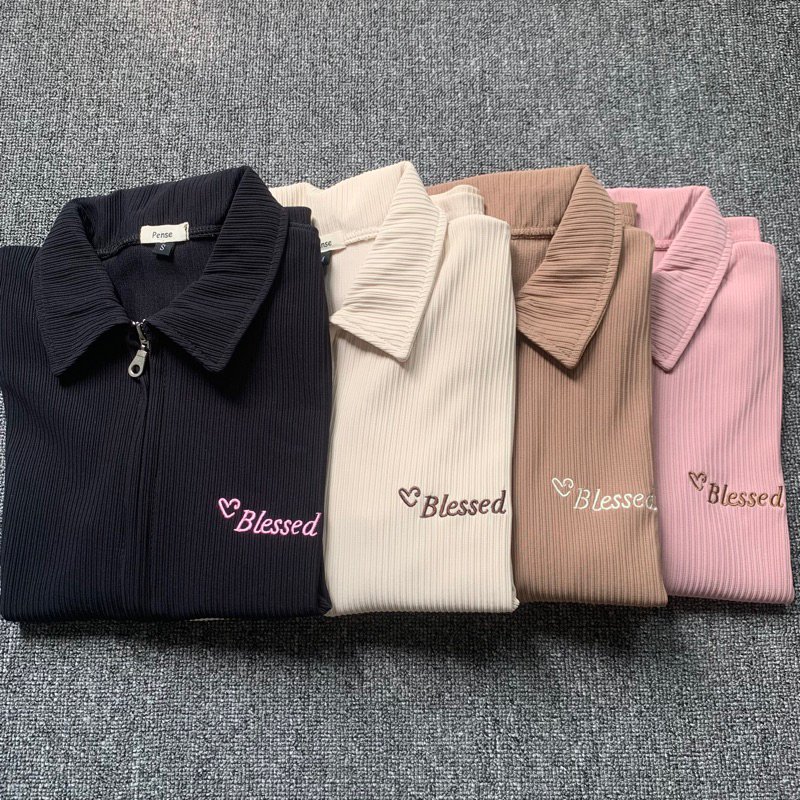 cute zipper top ۫ 𓍯 ⋆ ࣪ 

— a thread